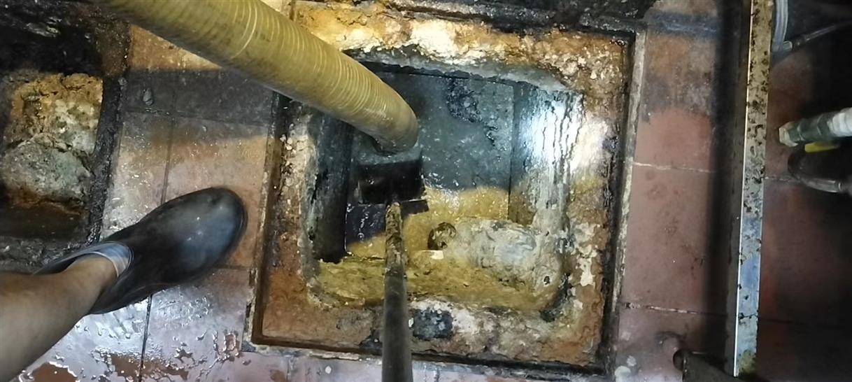 玉田污水池清理一般都有毒气，怎么预防中毒呢？