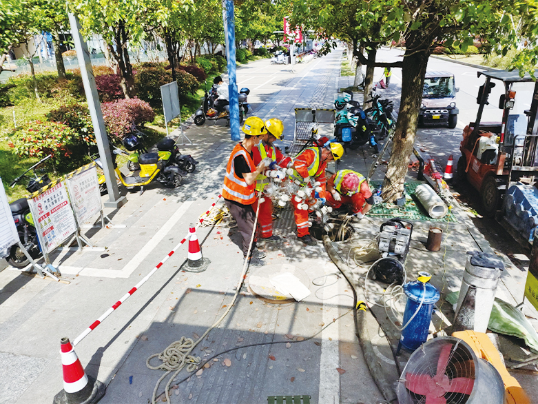  玉田UV-CIPP紫外光固化修复