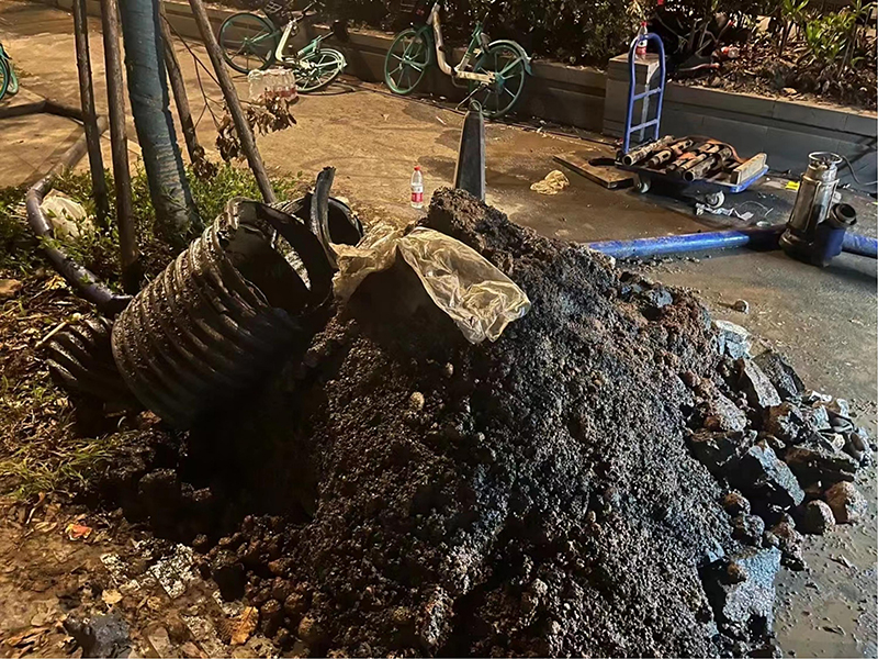 玉田本地下水道疏通师傅，不通不收费【距您500米】